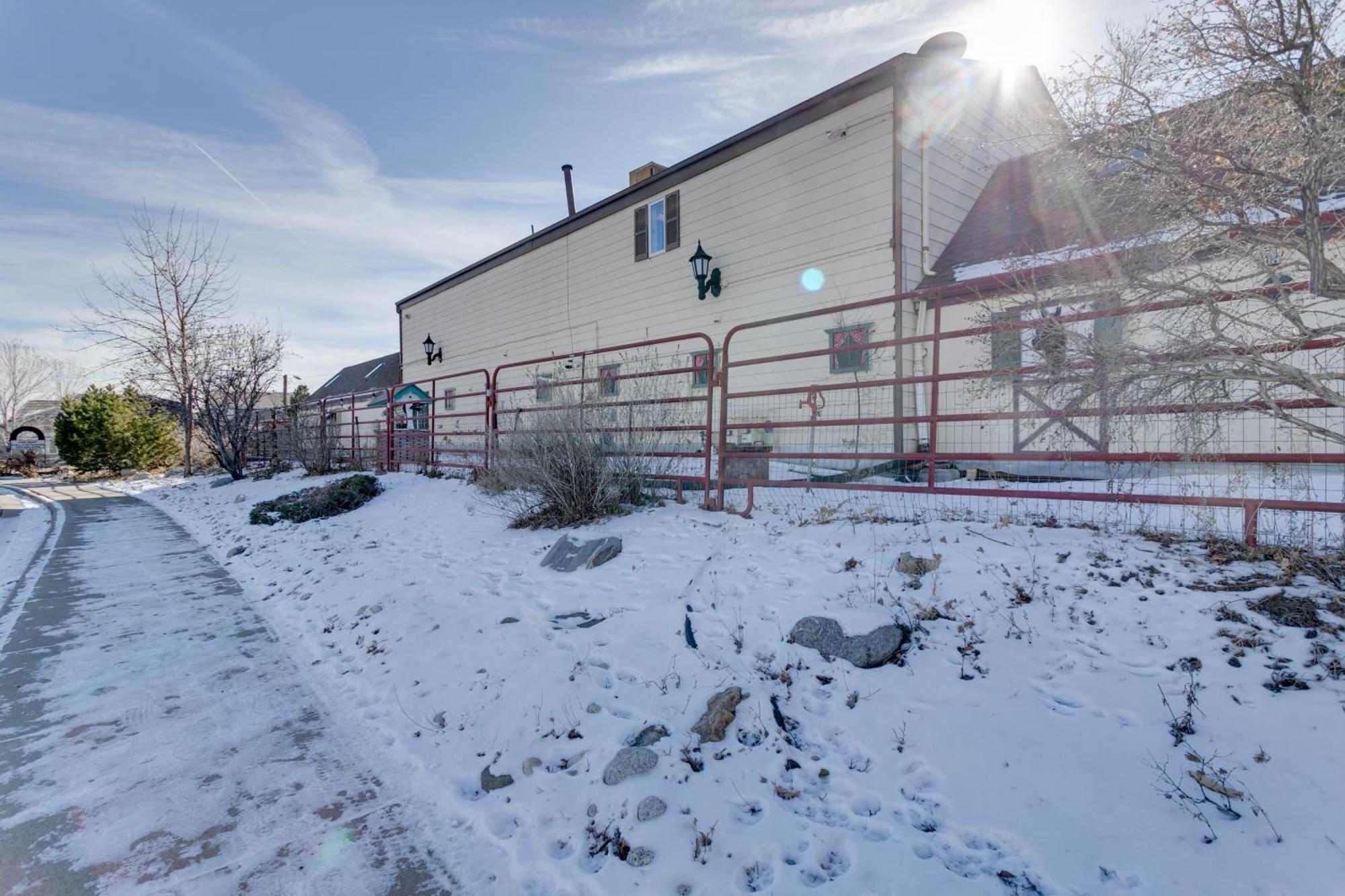 Apartmán Cozy Horse Farm About 12 Mi To Denver!
